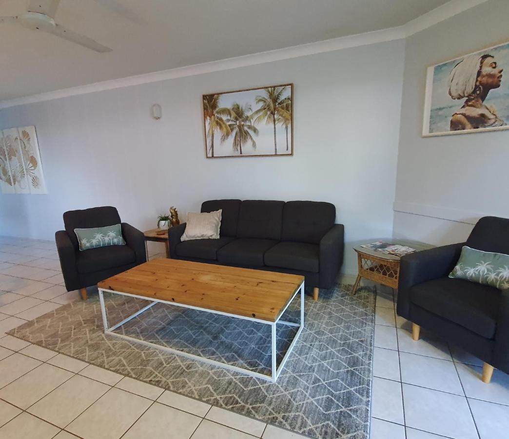 Villa Venezia Apt 3 - Spacious Hervey Bay Beachfront Apartment Kültér fotó