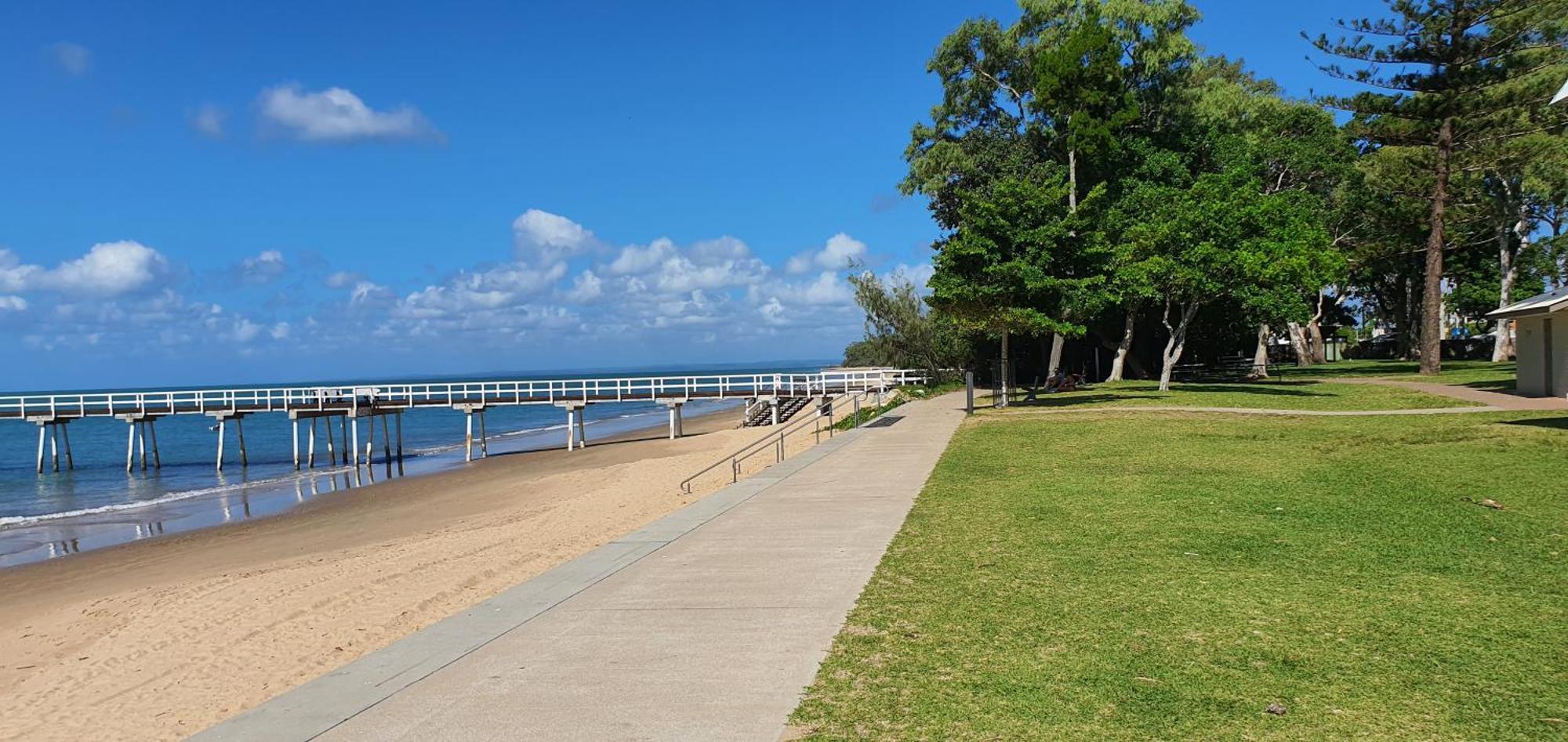 Villa Venezia Apt 3 - Spacious Hervey Bay Beachfront Apartment Kültér fotó